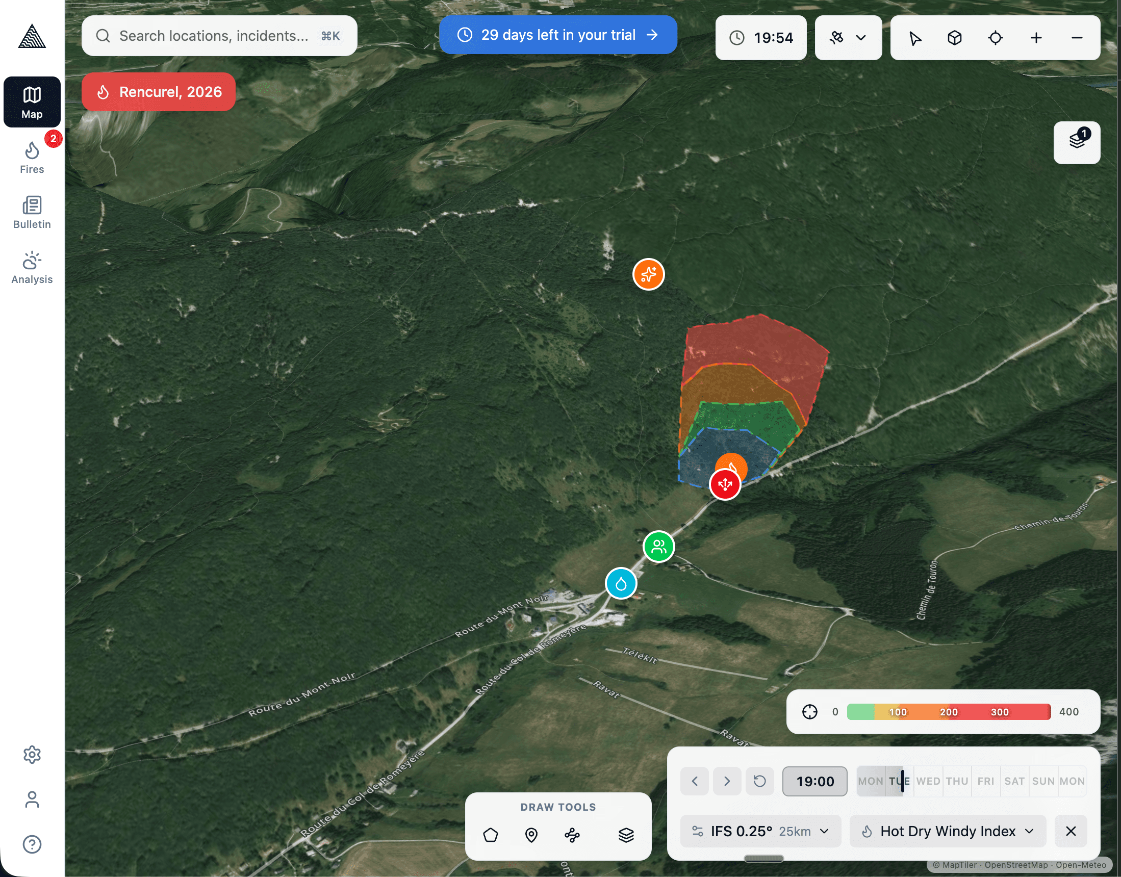 Incident analysis map showing fire perimeter overlay on satellite imagery